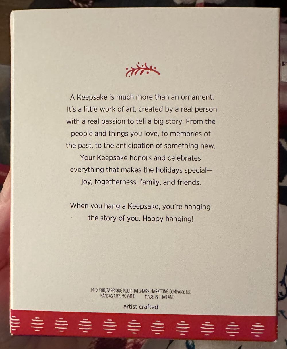 HALLMARK 2017 SPIDERMAN HOMECOMING A NEW KIND OF HERO   ornament collectible - Main Image 2