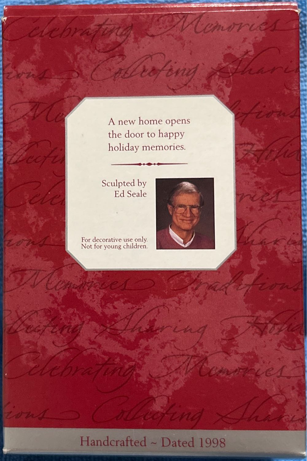 New Home  ornament collectible [Barcode 015012437850] - Main Image 2