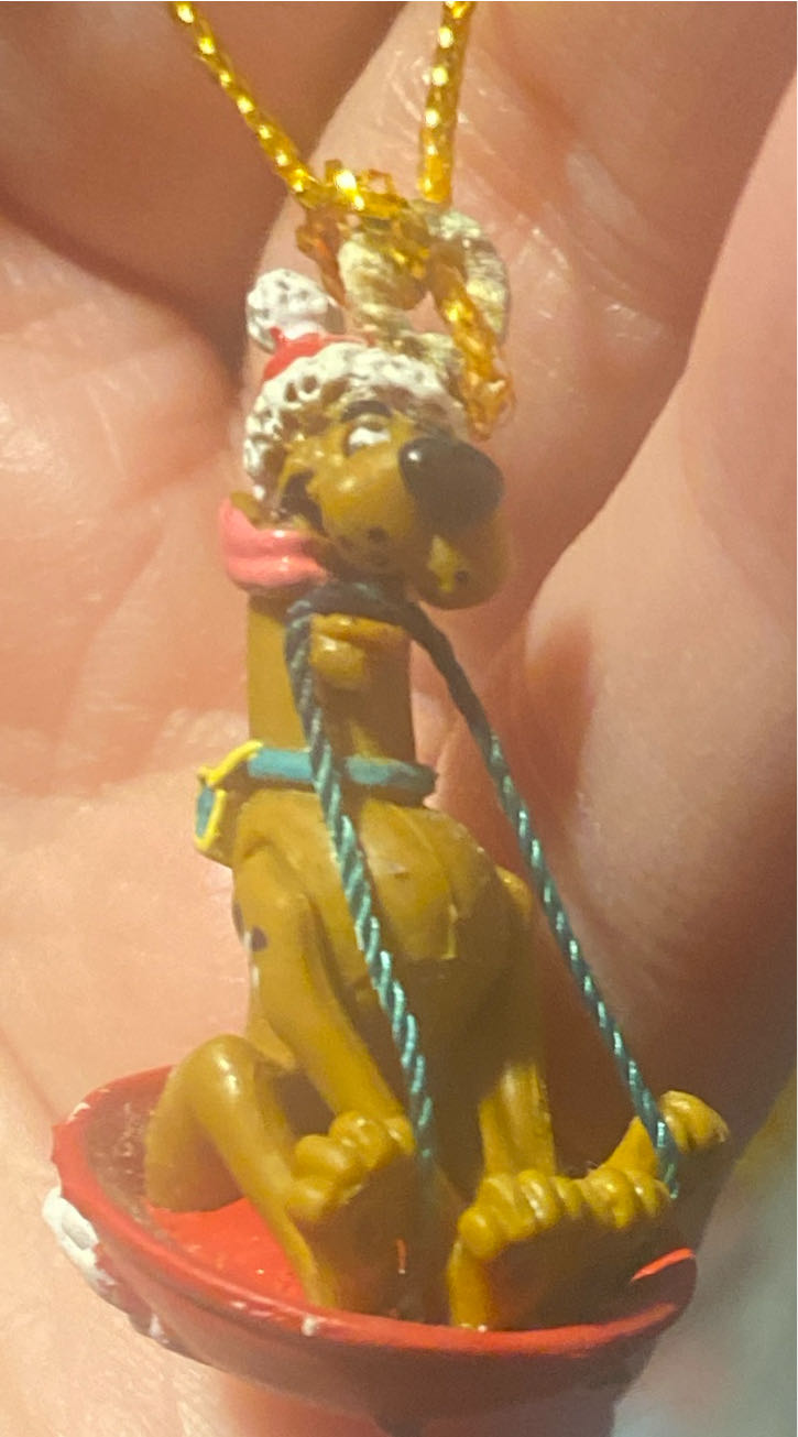 Department 56 The Grapes Inn Ornament