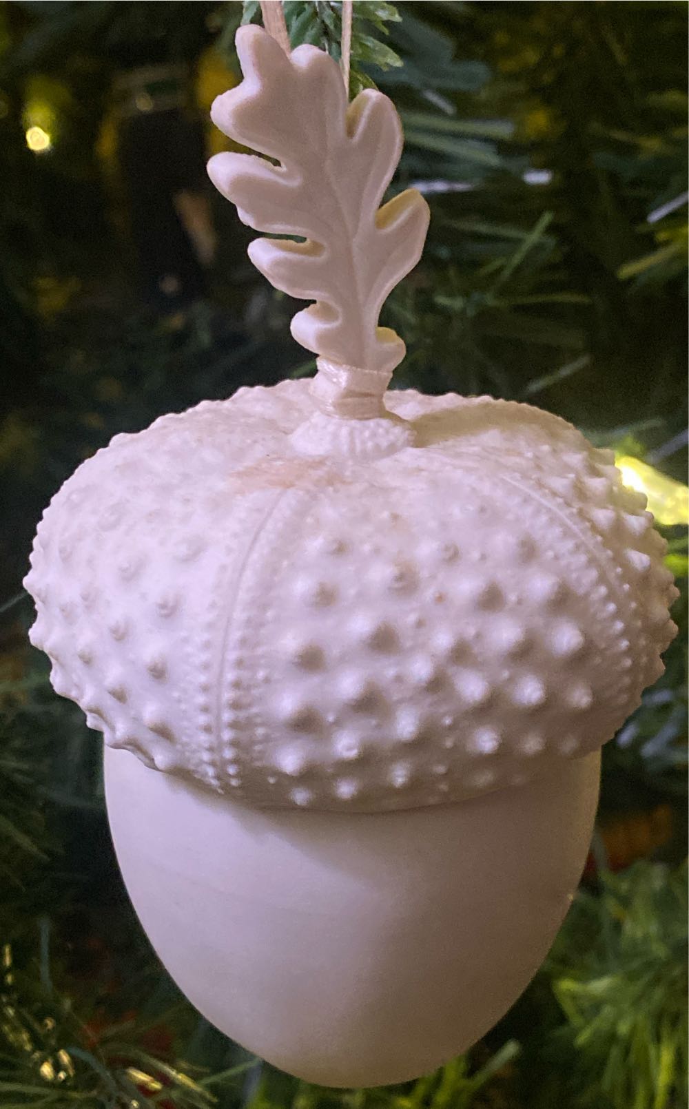 Margaret Furlong Porcelain Ornament Acorn & Oak - Oak Leaves & Acorns (Margaret Furlong) ornament collectible - Main Image 3