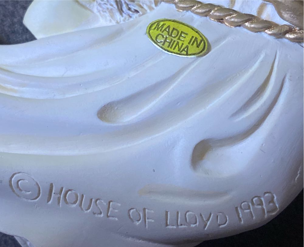 House Of Llyod Christmas Around The World Symbol Of Peace Angel Ornament - Angel (Christmas Around The World) ornament collectible - Main Image 3