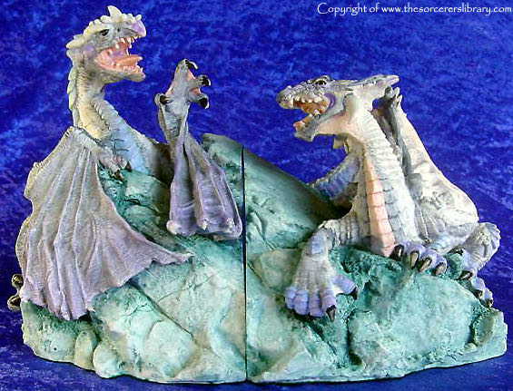 EN2218 Bookend right  ornament collectible - Main Image 2