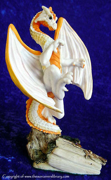 EN2278 Windshear - Spirit of the Crystals ornament collectible - Main Image 1