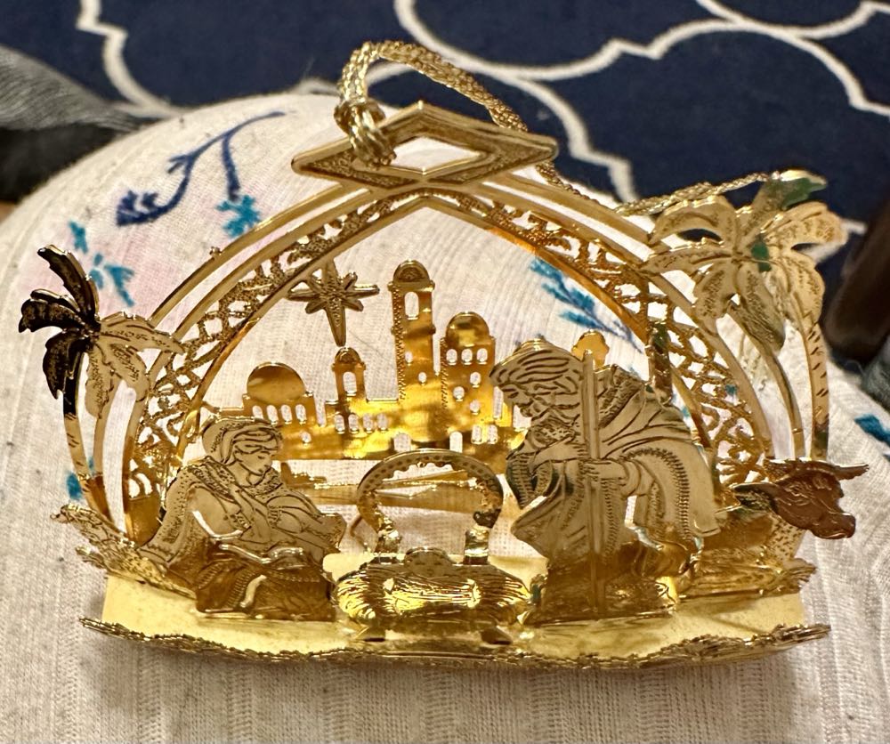 Metal Bethlaham  ornament collectible - Main Image 2