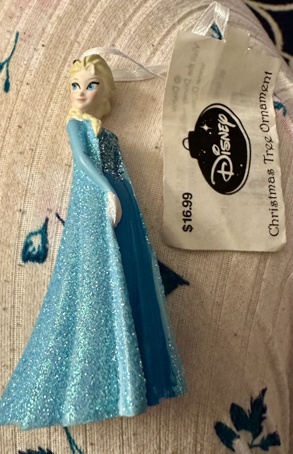 Disney Frozen Elsa Christmas Holiday New  ornament collectible [Barcode 795902485269] - Main Image 3