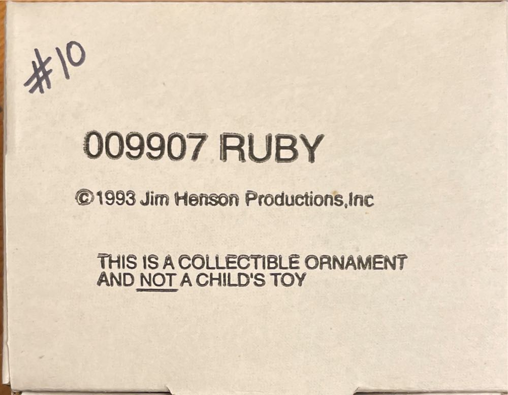 Muppets Sesame Street Christmas - Ruby - Sesame Street (Muppets) ornament collectible - Main Image 2