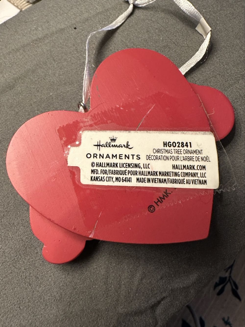 Hallmark Mom Ornament  ornament collectible - Main Image 2