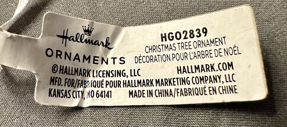 Hallmark Grandma Ornament  ornament collectible [Barcode 763795723522] - Main Image 4