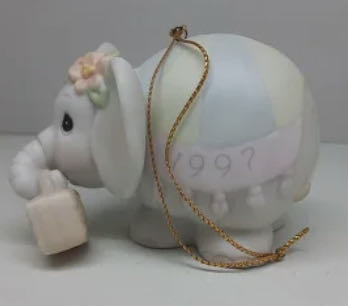 Pack Your Trunk For The Holidays - Precious Moments ornament collectible - Main Image 2