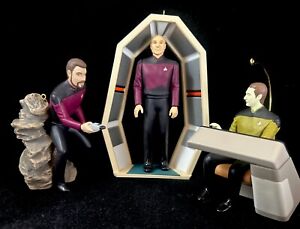 Peanuts Woodstock Snowboarding Ornament