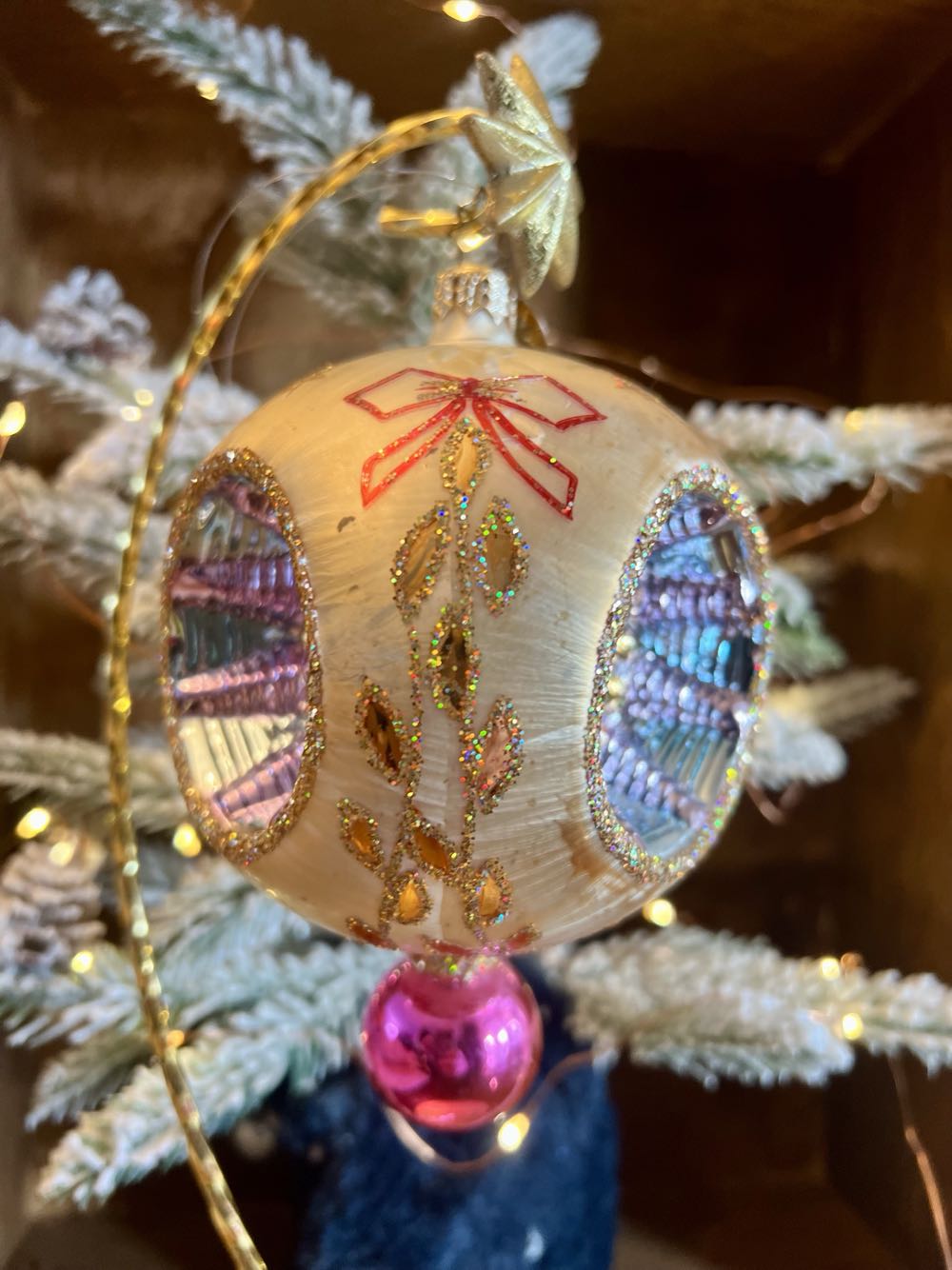 Ice Ball Beauty (Yellow)  ornament collectible - Main Image 2