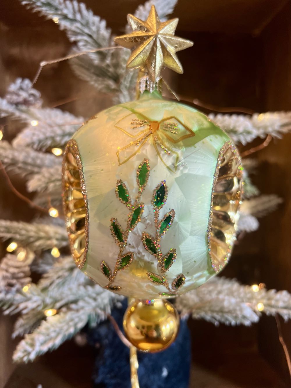 Ice Ball Beauty (Green)  ornament collectible - Main Image 2