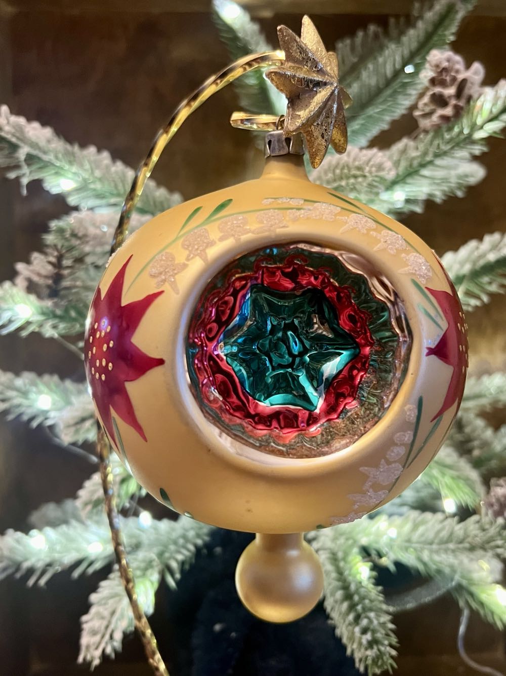 Triple Indent Drop (Yellow, Red Flowers), Jumbo  ornament collectible - Main Image 2