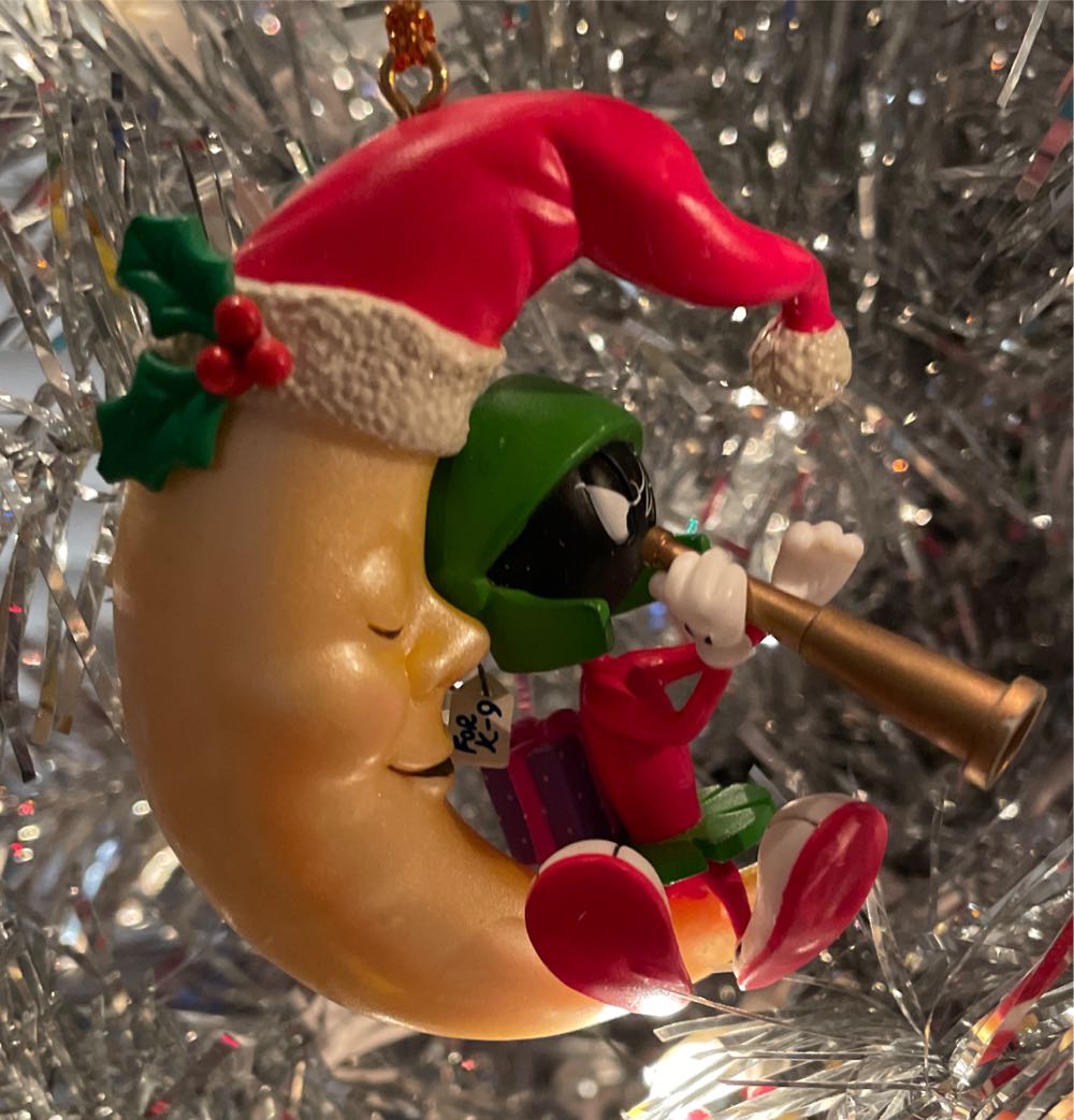 North Pole Tree Trimmers: 10: Nutcracker