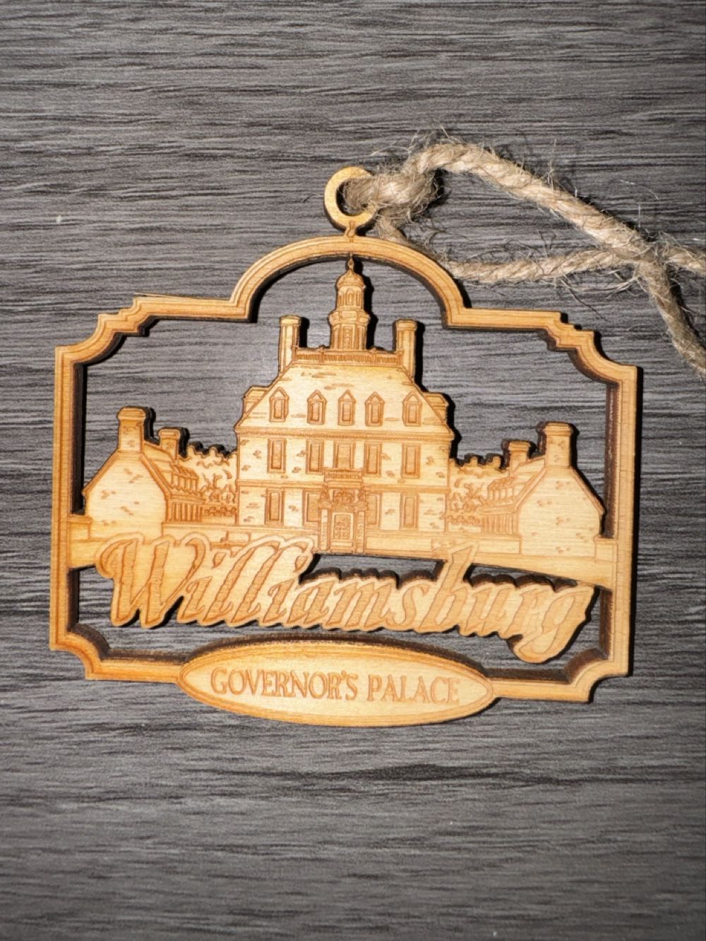 Father Christmas: 18: Caucasian