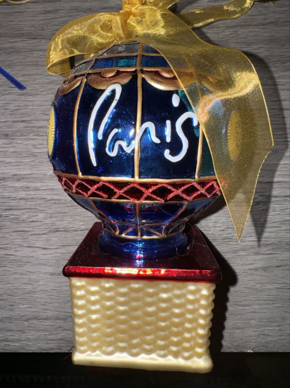 Hallmark Keepsake Ornament - St. Nick Santa Claus 2006 (PR3945)