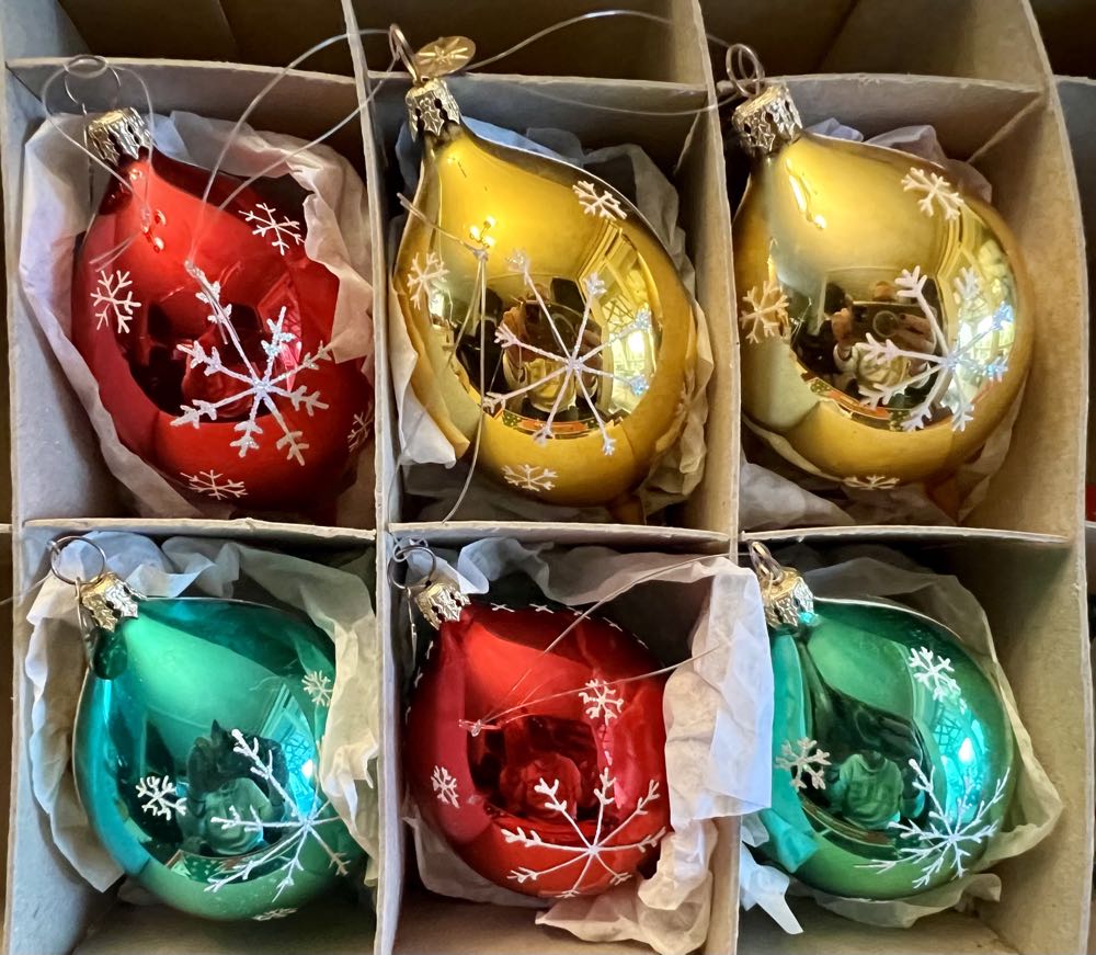 Fantasia - St. Moritz - Fantasia Boxed Set (Fantasia) ornament collectible - Main Image 2