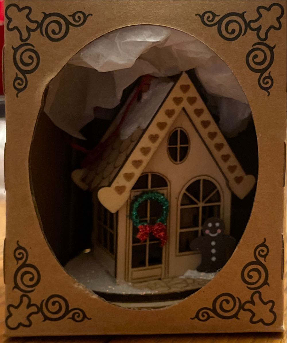 Ginger Cottages Gingerbread Cottage Ornaments For Christmas Tree  (Gingerbread) ornament collectible [Barcode 729343800015] - Main Image 3