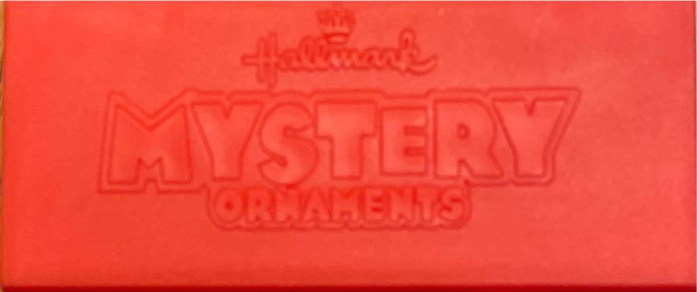 Hallmark Snoopy Mystery Ornament - Cape & Mask - Peanuts (Peanuts) ornament collectible - Main Image 4