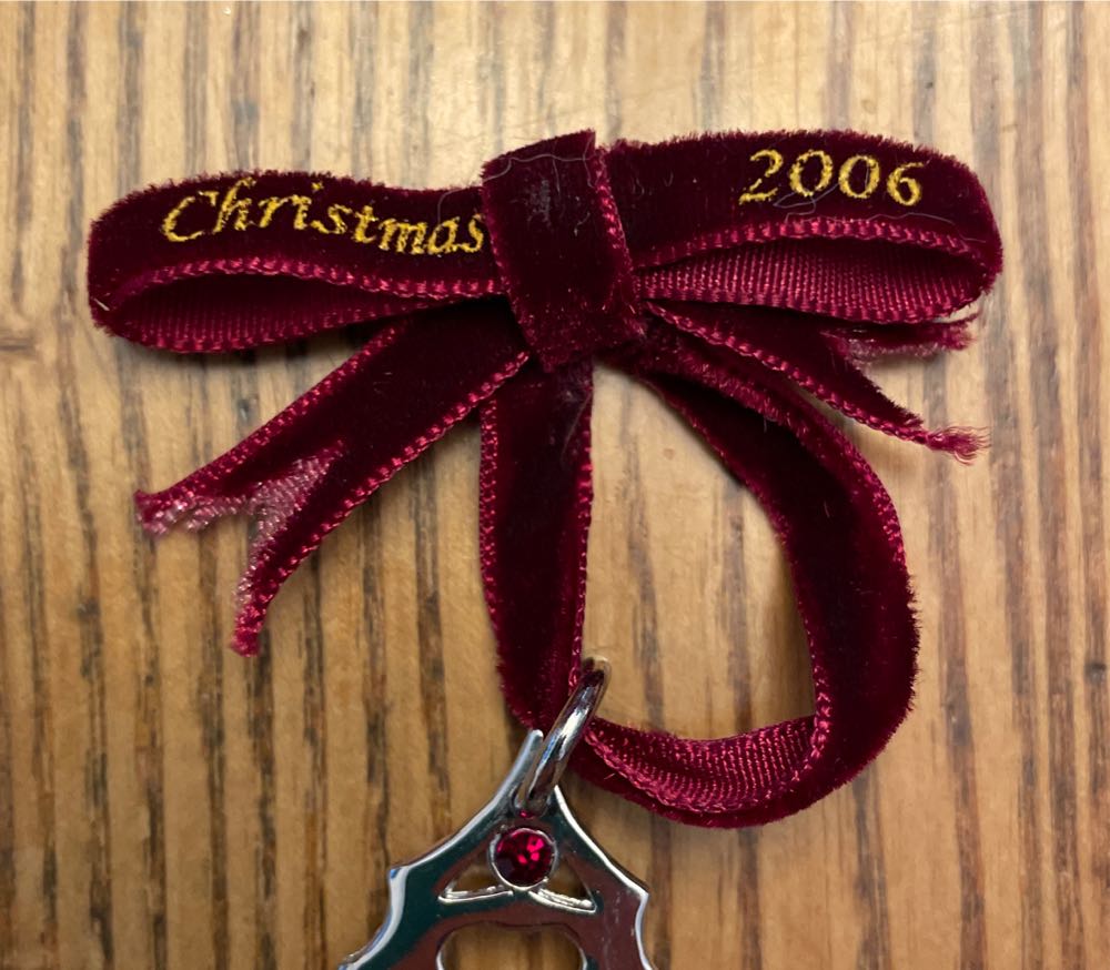 J Snowflake (snowflakes) ornament collectible - Main Image 2