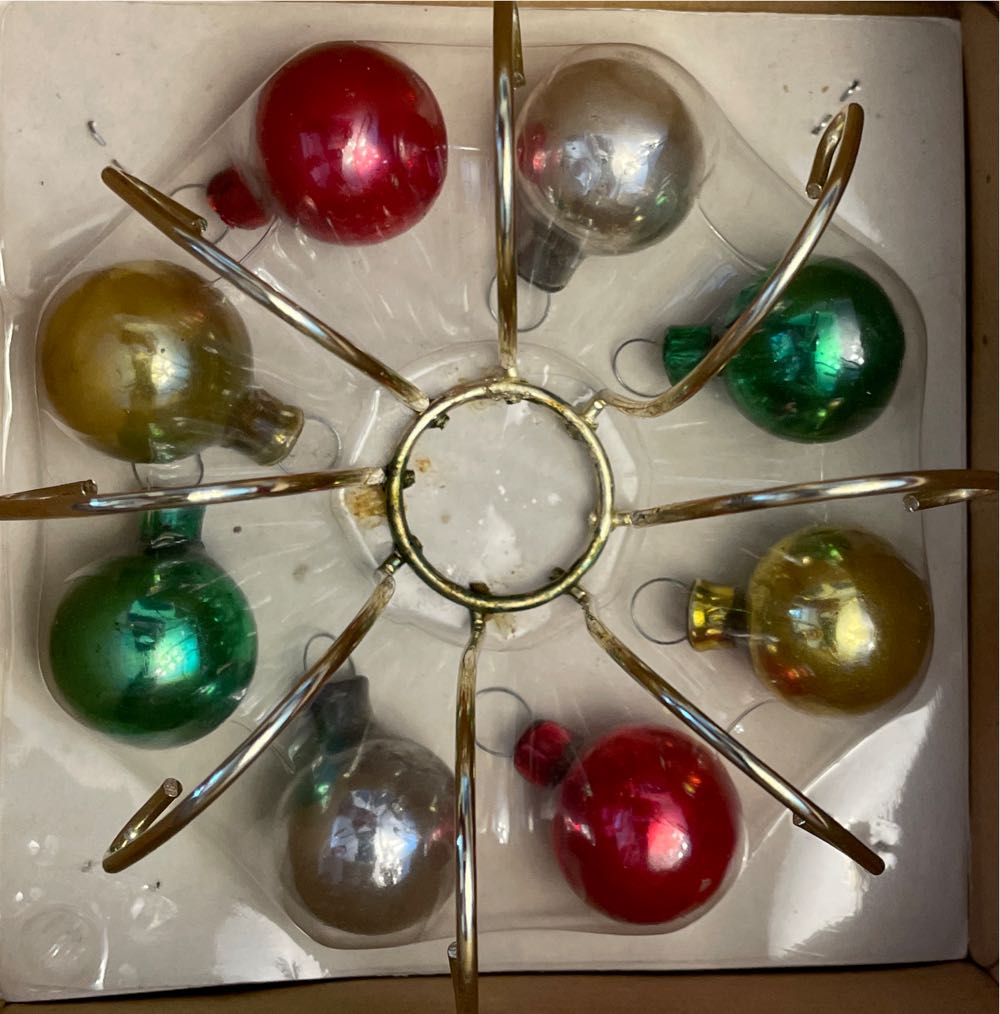 Silvestri Candle Trimmer  (Candleholder) ornament collectible - Main Image 3