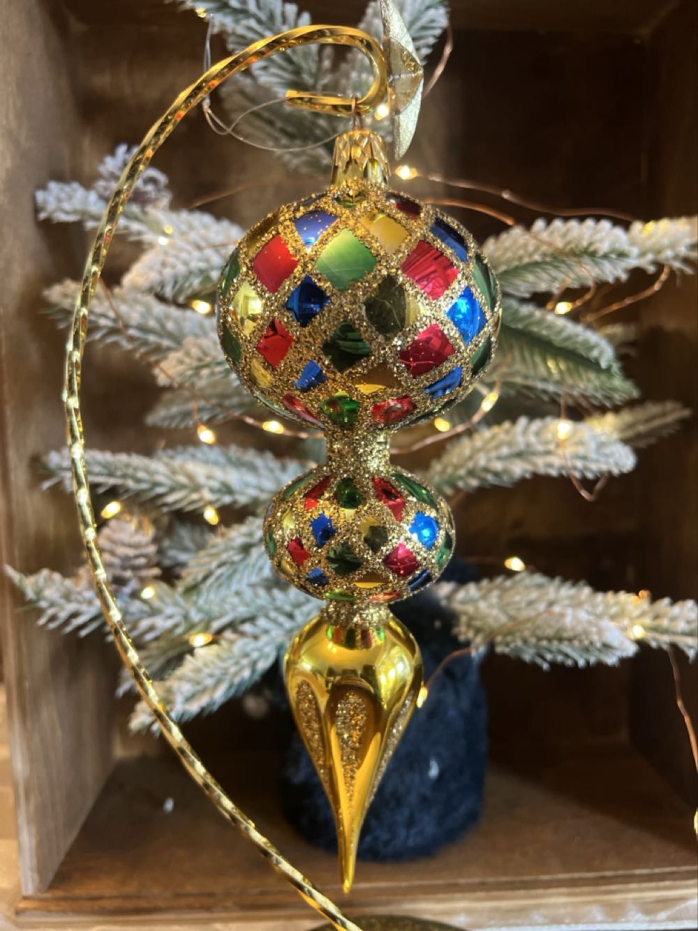 Inverted Tree Spike (Harlequin)  ornament collectible - Main Image 2