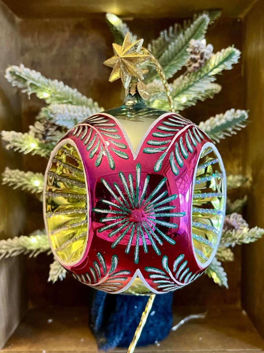 Fantasia - Grand Stardust Memories (Fuschia) - Fantasia Boxed Set (Fantasia) ornament collectible - Main Image 2