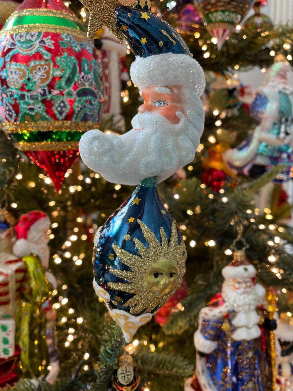 Daystar Santa  ornament collectible - Main Image 2