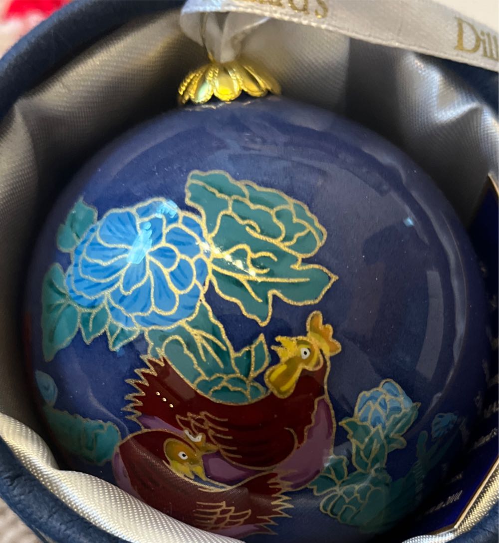 Inverted Tree Spike (Red-2 Blue Reflectors)