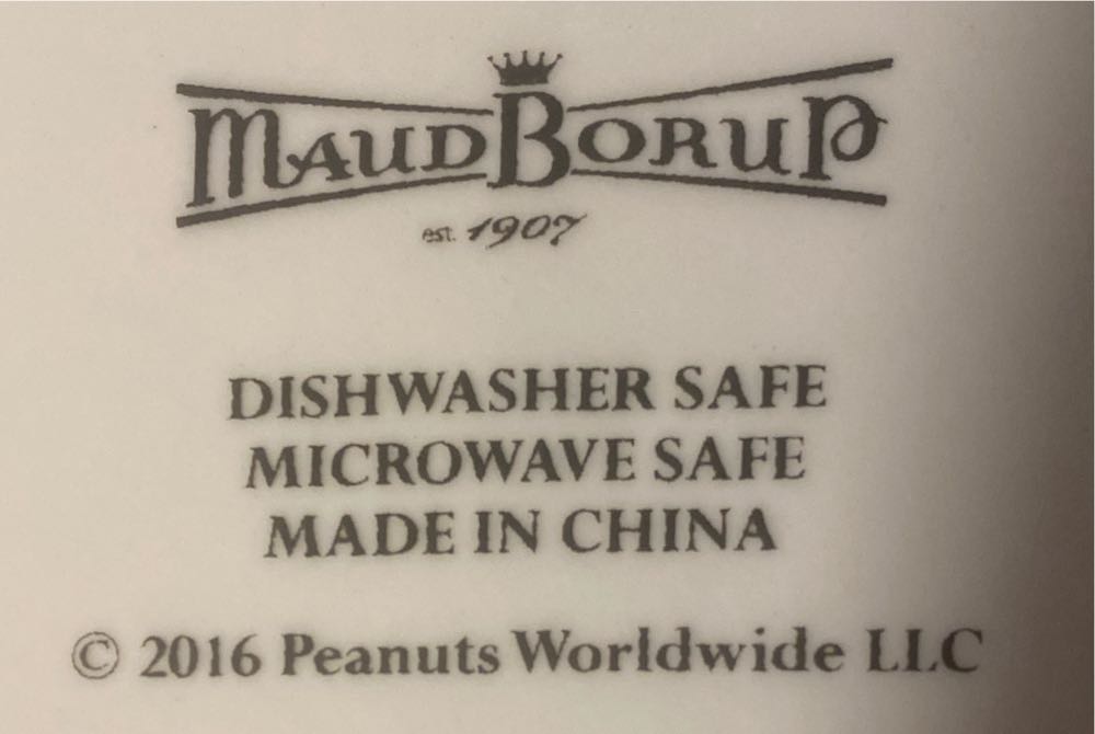 Maud Borup Peanuts Decorative Plate - Peanuts Gang (Peanuts) ornament collectible - Main Image 3