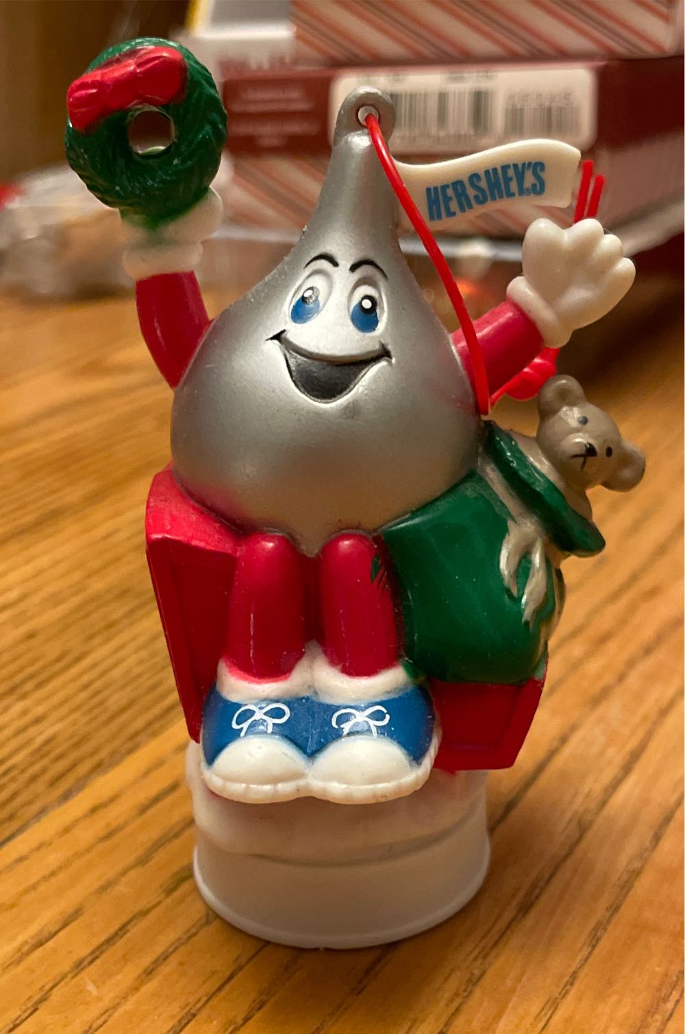 QXI5551 Commander William T. Riker Star Trek The Next Generation 1996 Hallm