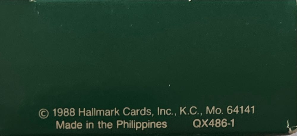 Hallmark Keepsake. Summer. 1988. Kiss the Claus. Grilling. - Keepsake Ornament (Kiss The Cook) ornament collectible - Main Image 3