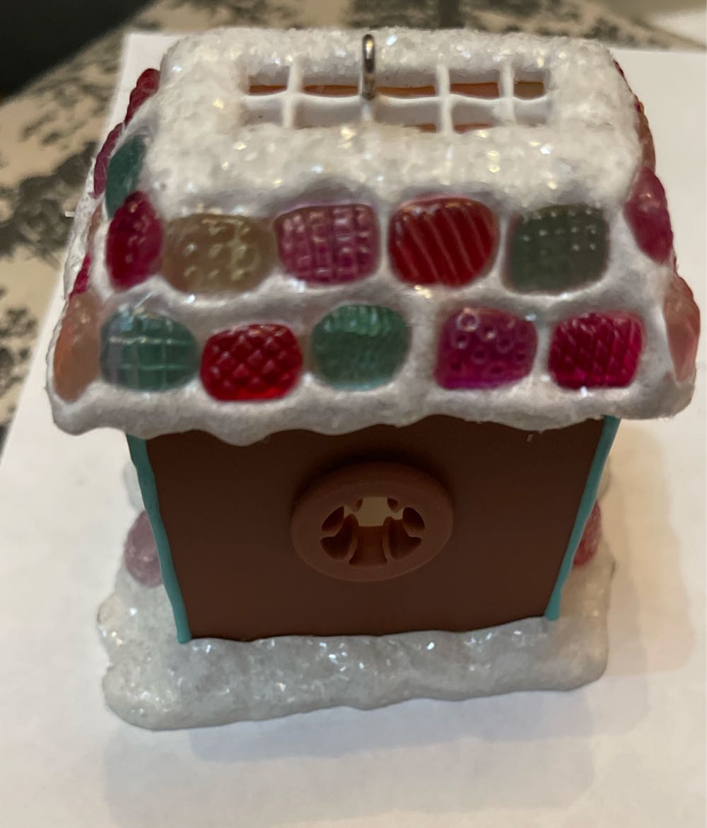 Noelville Flower Shop #6  (Candy, House) ornament collectible - Main Image 2