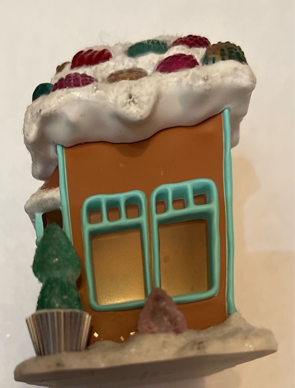 Noelville Flower Shop #6  (Candy, House) ornament collectible - Main Image 3