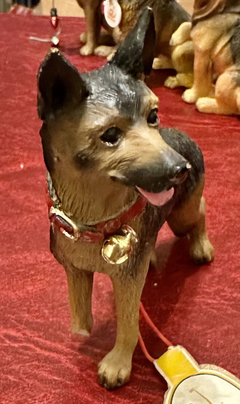 German Shepherd Ornament  ornament collectible [Barcode 067103940190] - Main Image 2