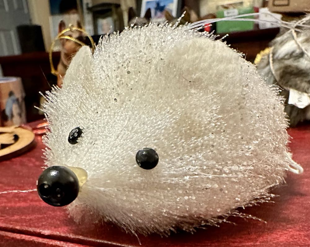 Hedgehog  ornament collectible - Main Image 2