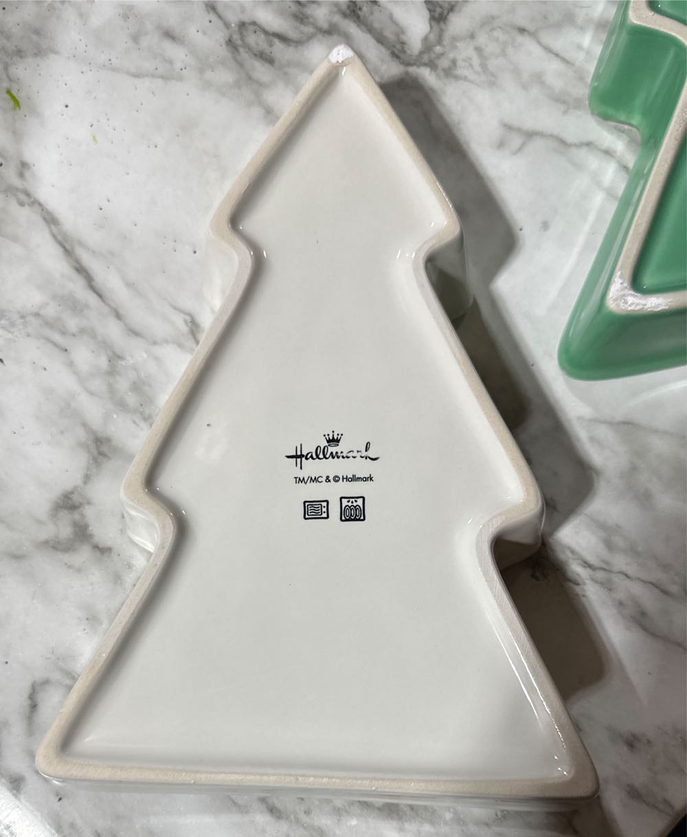 Christmas Tree Cookie Plate Set - Hallmark VIP Gift (Christmas) ornament collectible [Barcode 661127012736] - Main Image 3