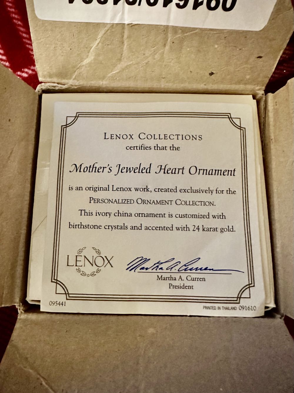 Mother’s Jeweled Heart  ornament collectible - Main Image 3