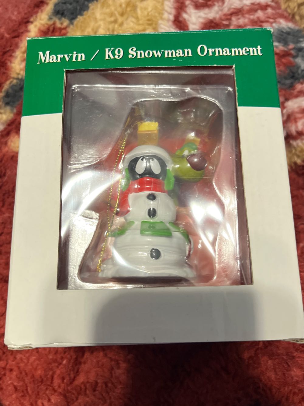 Bear i Tone Bear Playing Triangle 