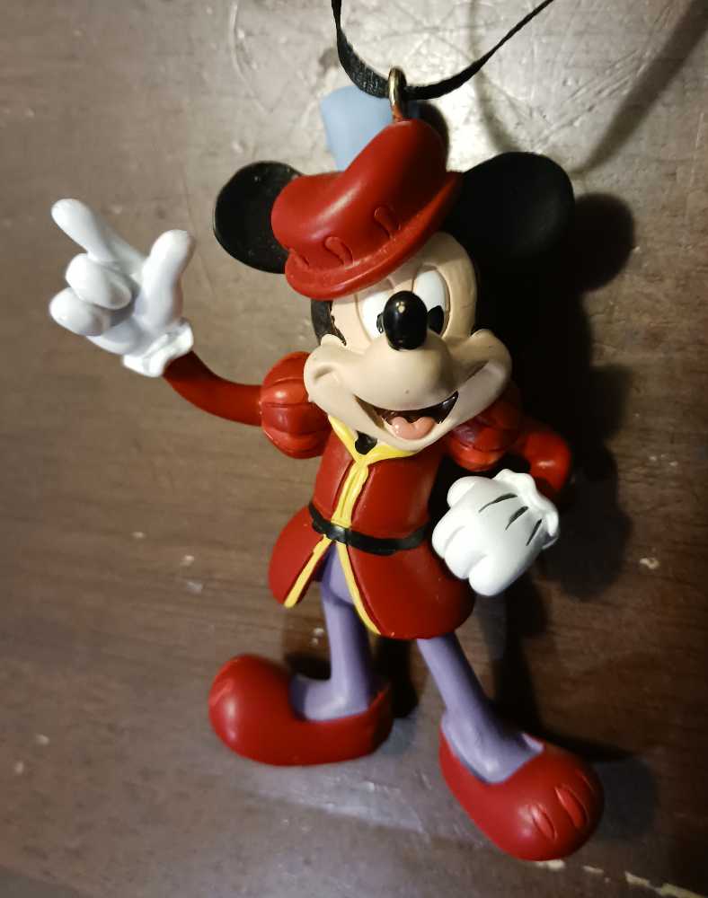 Hallmark Red Cardinal Pin