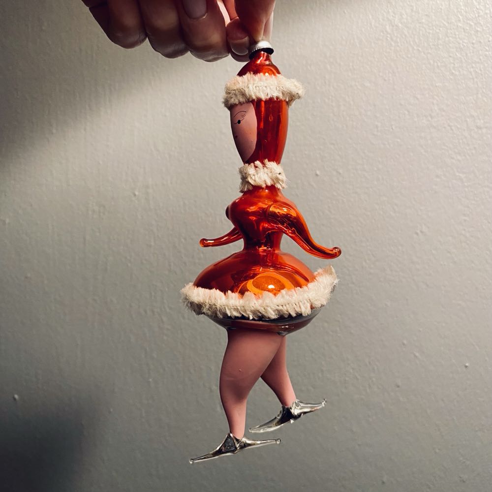 Skating - Red Vintage 1960’s  ornament collectible - Main Image 4