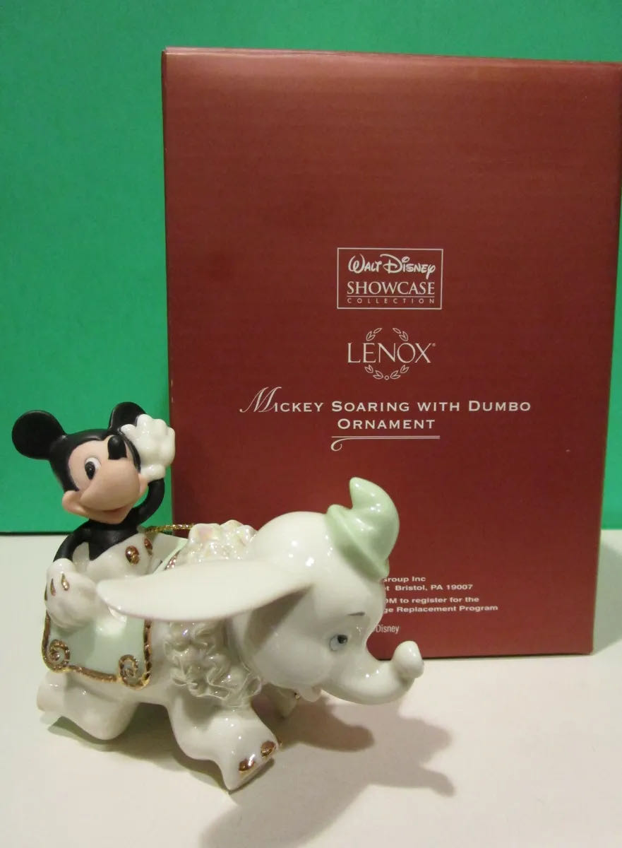 Lenox For The Holidays Mickey Soaring With Dumbo Ornament - Disney Dumbo (Lenox) ornament collectible [Barcode 882864056023] - Main Image 2