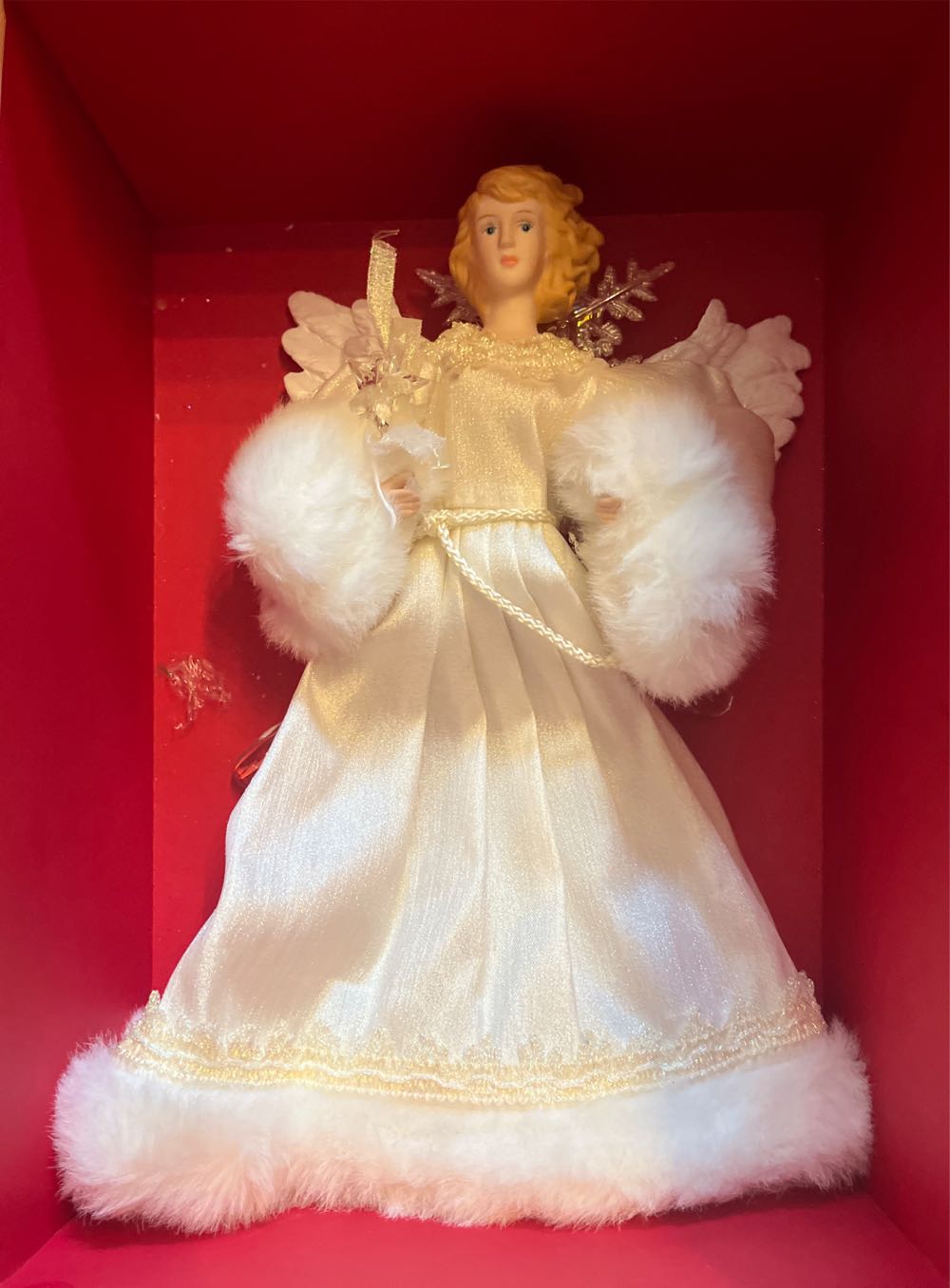 Lenox Chilly Penguin Ornament