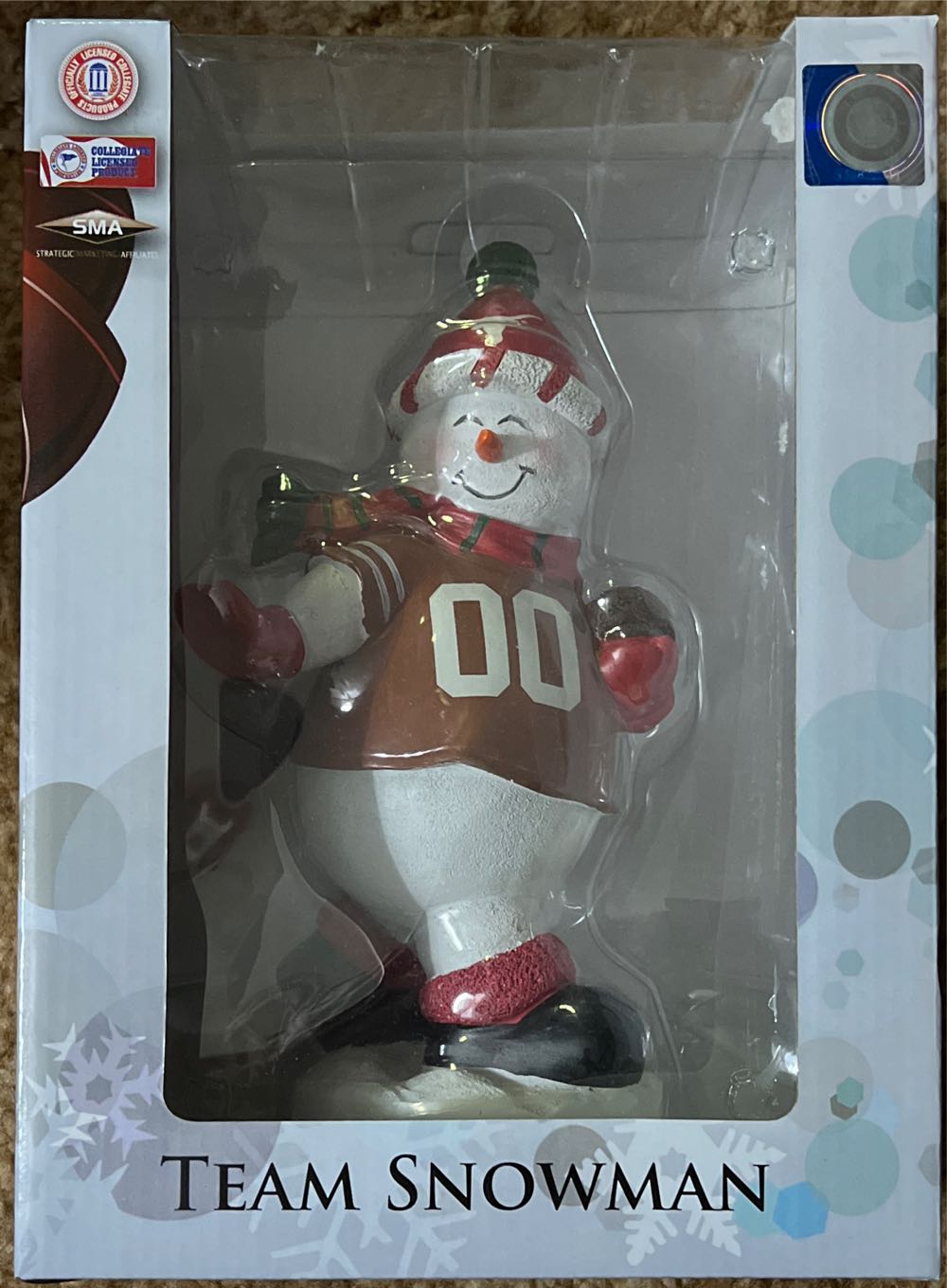 Snow White And The Seven Dwarfs Standing On Log Figurine 8.25 Inch Multicolor