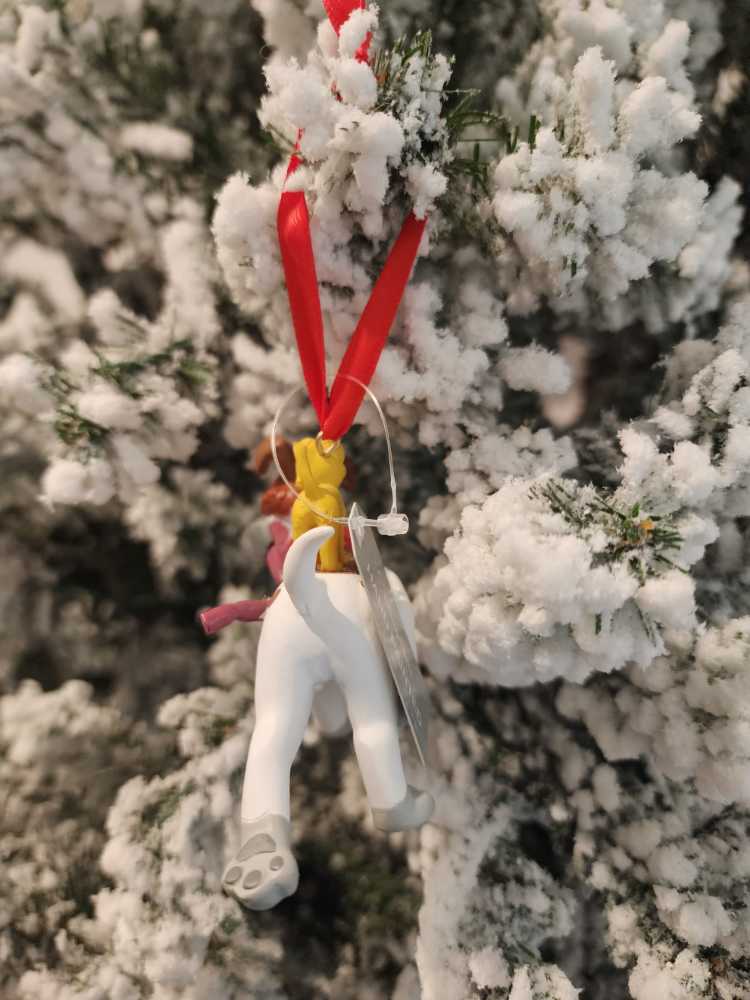 Oliver and Company Ornament  ornament collectible - Main Image 3