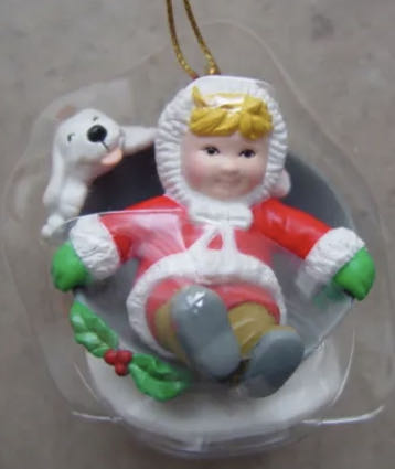 Tagging Along  ornament collectible - Main Image 2