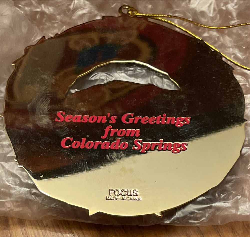 Pikes Peak Enamel Wreath Ornament - Travel Souvenirs (Colorado) ornament collectible - Main Image 2