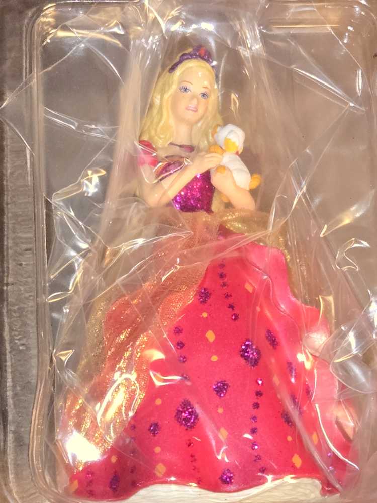 Barbie as Liana in Barbie & The Diamond Castle  (Barbie) ornament collectible [Barcode 795902042646] - Main Image 4