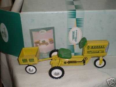 Hallmark Kiddie Car Classics Murray Super Deluxe Tractor With Trailer  ornament collectible [Barcode 015012378559] - Main Image 1