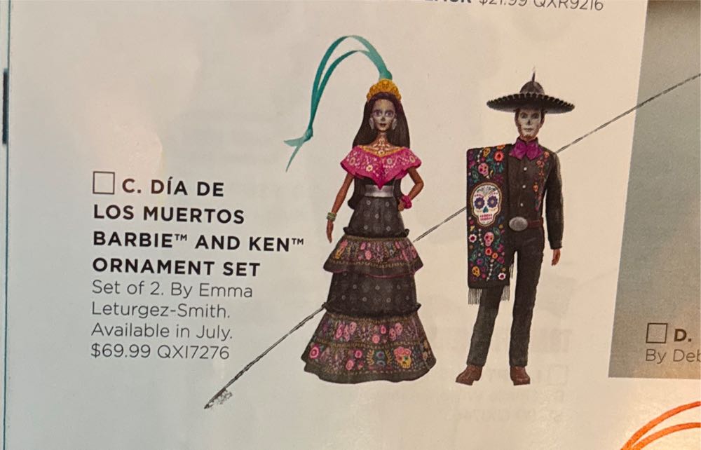 Kurt S Adler Christmas Village Snowtown Santa Tablepiece w/Tree